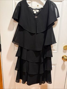 Patra Black Tiered Chiffon Midi Dress